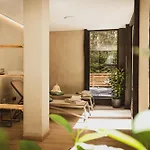 Erz Medical & 4*