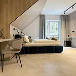 Erz Medical & Hotel 4*