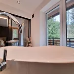 Hotel Erz Medical &
