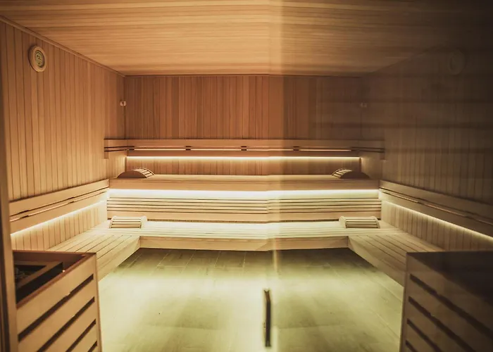 Erz Medical & فندق Rottendorf