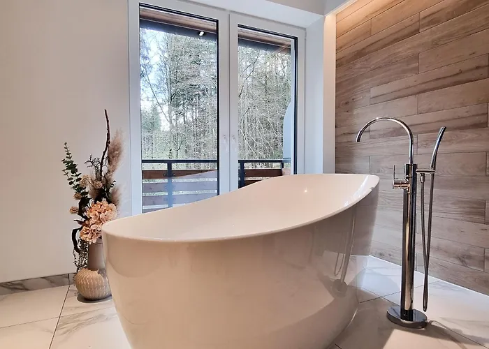 فندق Erz Medical & 4*