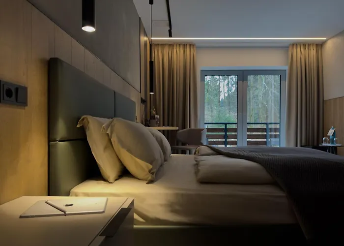 Erz Medical & فندق 4*